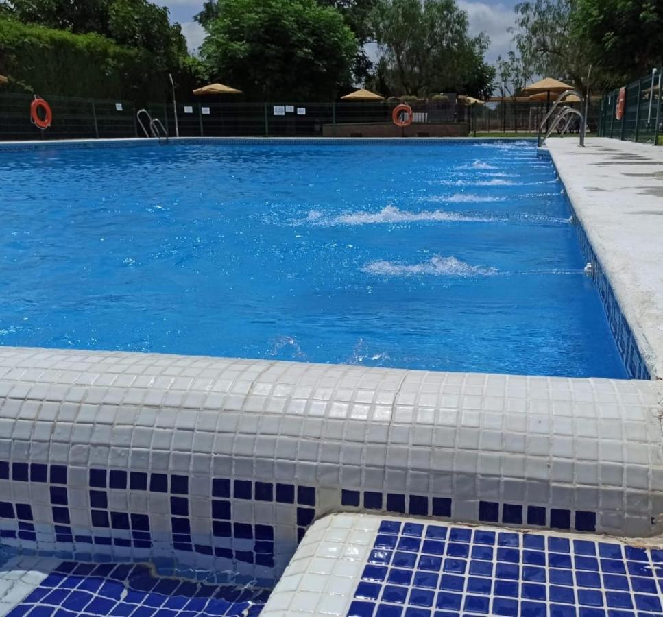Nao Victoria Apartament *