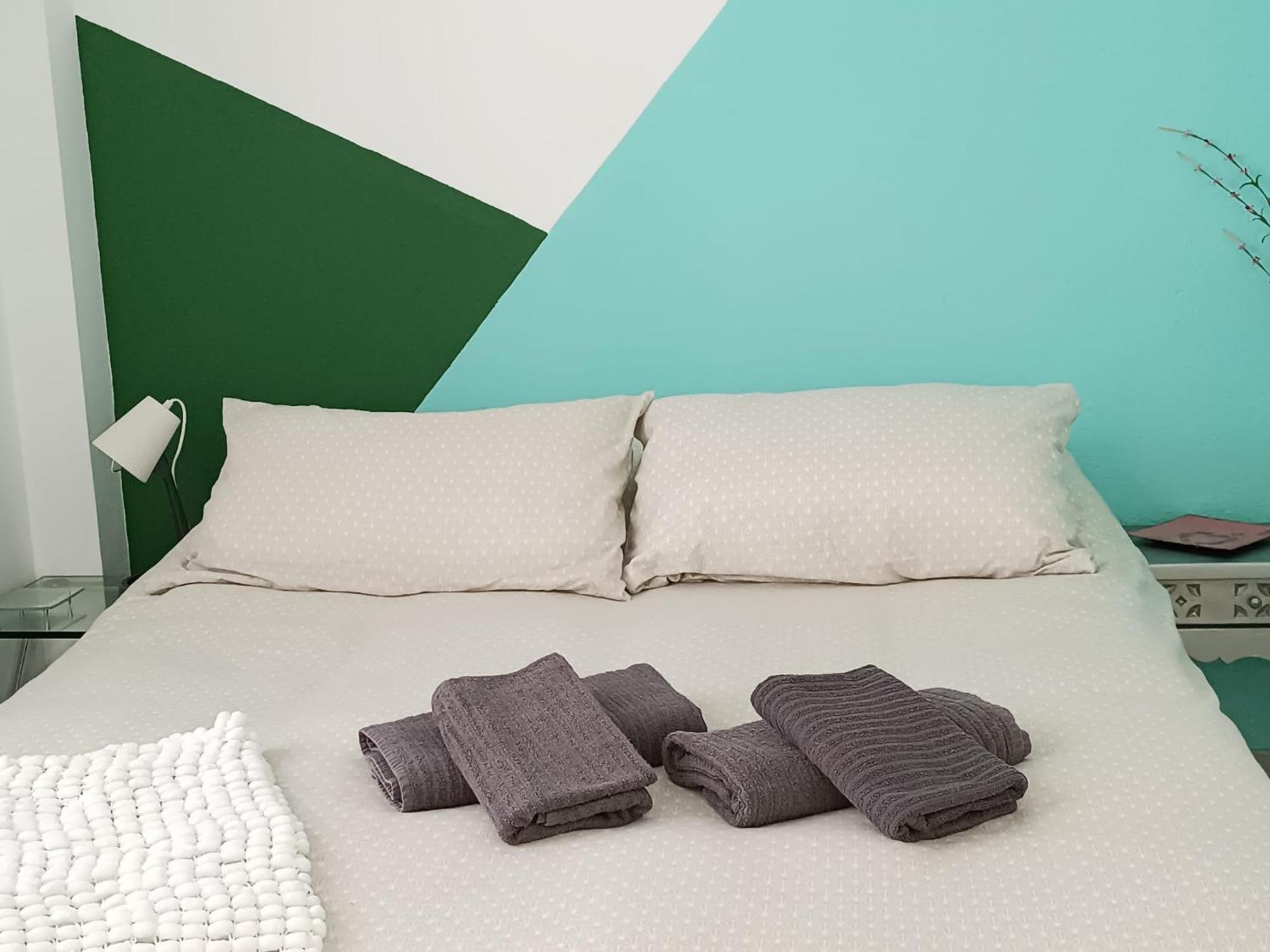 Nao Victoria Apartment Gelves